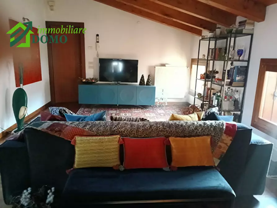 Immagine 2 di Appartamento in vendita  in schio a Schio