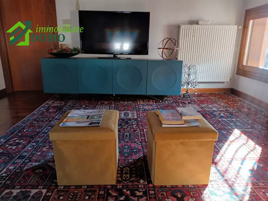 Immagine 3 di Appartamento in vendita  in schio a Schio