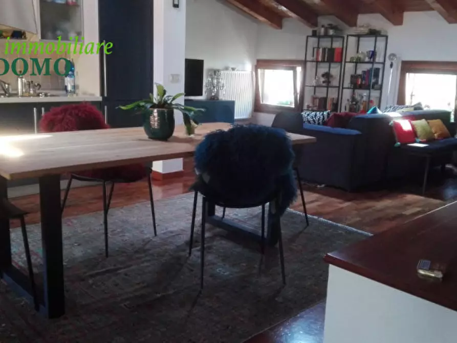 Immagine 10 di Appartamento in vendita  in schio a Schio