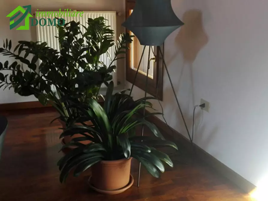 Immagine 12 di Appartamento in vendita  in schio a Schio