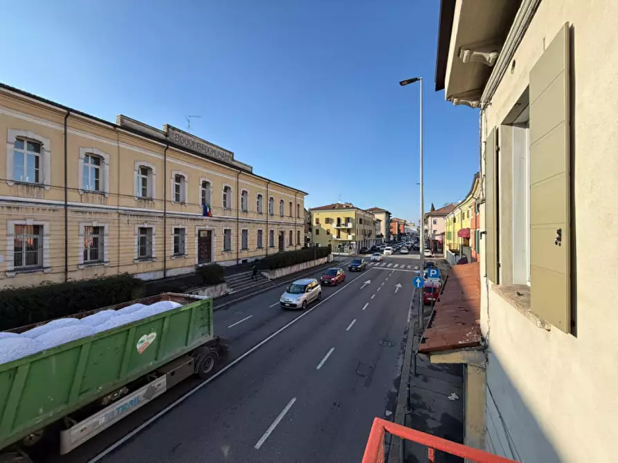 Immagine 4 di Appartamento in vendita  in Via Tombetta 91 a Verona