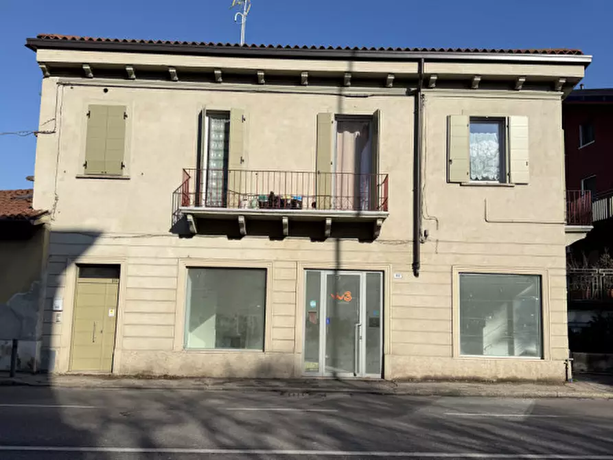 Immagine 10 di Appartamento in vendita  in Via Tombetta 91 a Verona