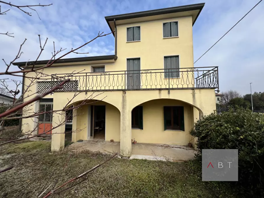 Immagine 12 di Casa indipendente in vendita  a Tombolo