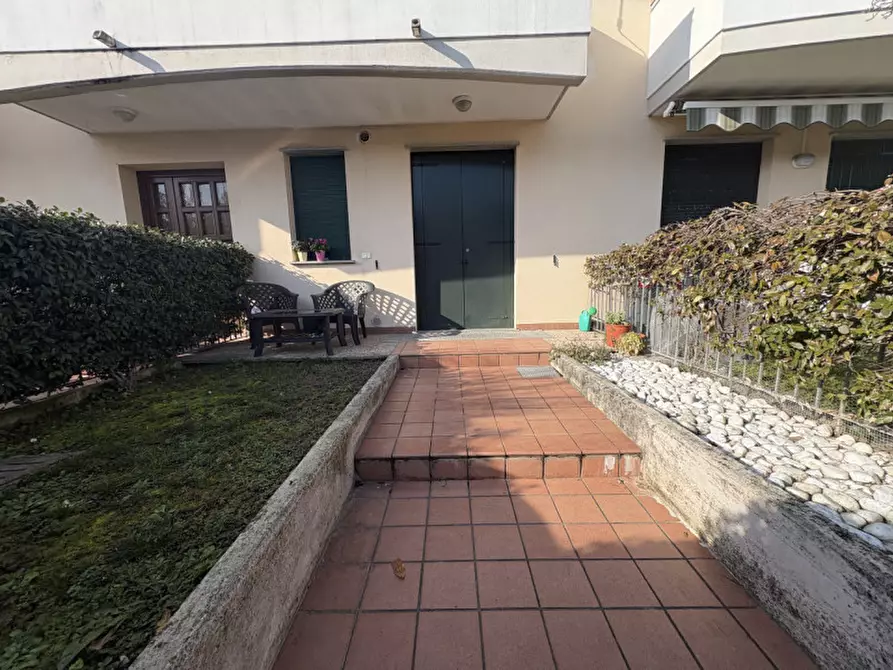 Immagine 11 di Appartamento in vendita  in Via Raffaele Lambruschini a Abano Terme