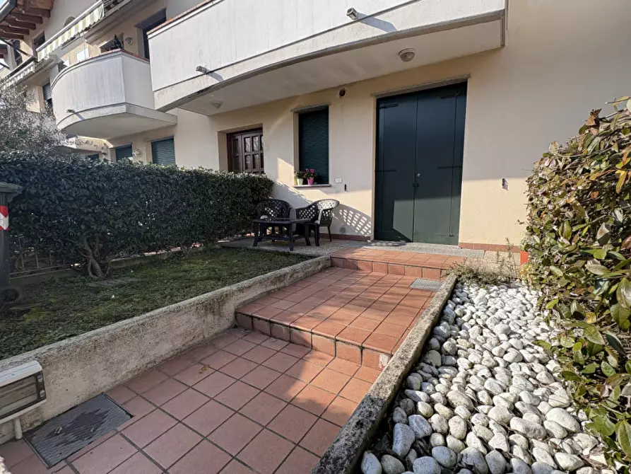 Immagine 12 di Appartamento in vendita  in Via Raffaele Lambruschini a Abano Terme