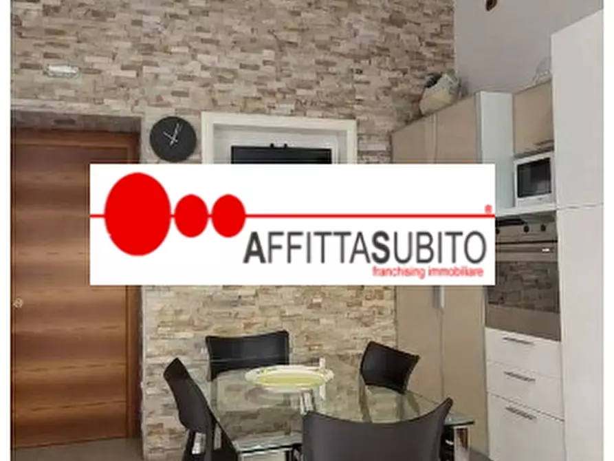 Immagine 2 di Appartamento in affitto  in Via posillipo, 13 a Napoli
