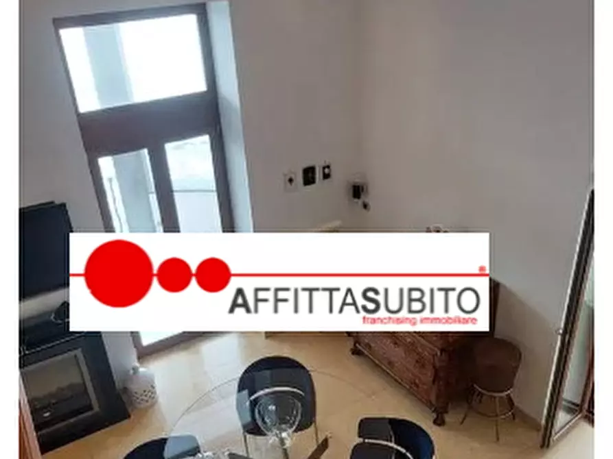 Immagine 14 di Appartamento in affitto  in Via posillipo, 13 a Napoli