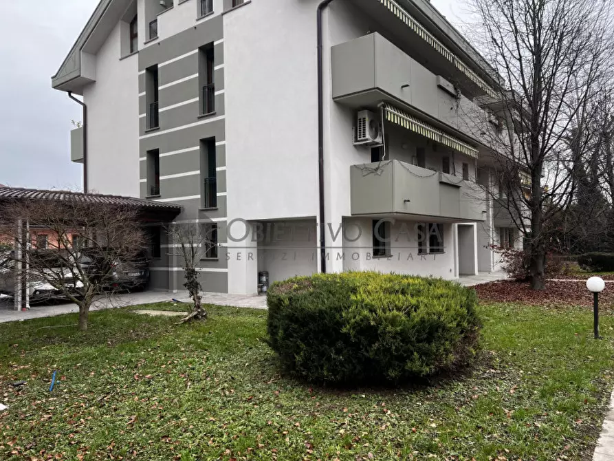 Immagine 1 di Appartamento in vendita  in via roma 260 a Albignasego