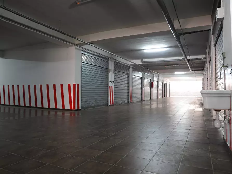 Immagine 1 di Garage in affitto  in Borgo Santa Lucia a Vicenza