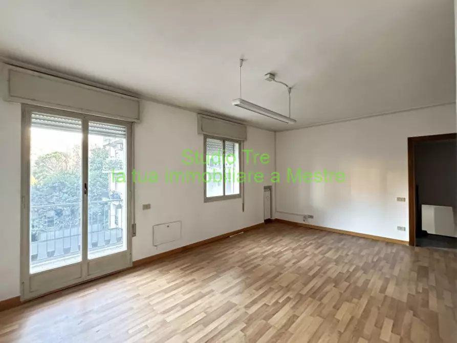 Immagine 1 di Monolocale in vendita  in Via Aleardo Aleardi a Venezia