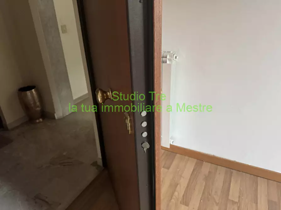 Immagine 11 di Monolocale in vendita  in Via Aleardo Aleardi a Venezia
