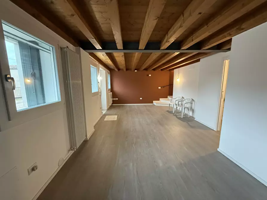 Immagine 5 di Villetta a schiera in vendita  in Via Scandolaro a San Giovanni Ilarione