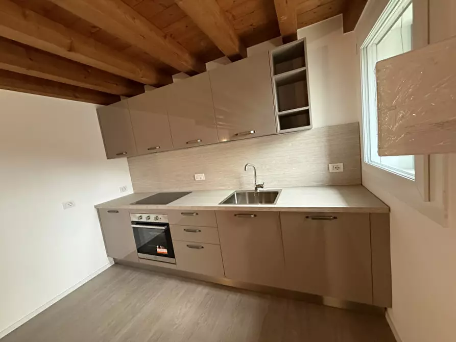 Immagine 6 di Villetta a schiera in vendita  in Via Scandolaro a San Giovanni Ilarione