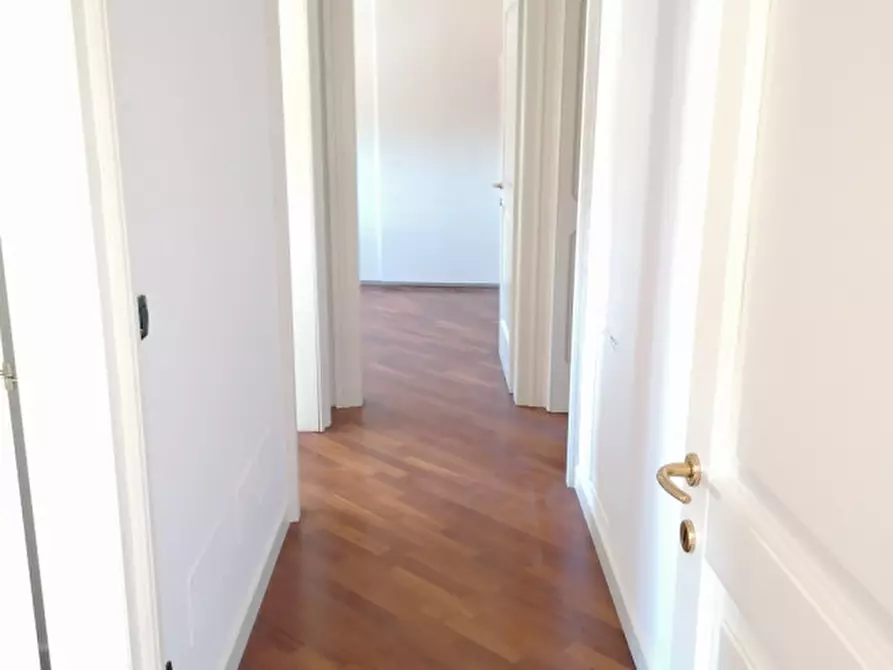 Immagine 13 di Appartamento in affitto  in via Rua Frati Minori a Modena