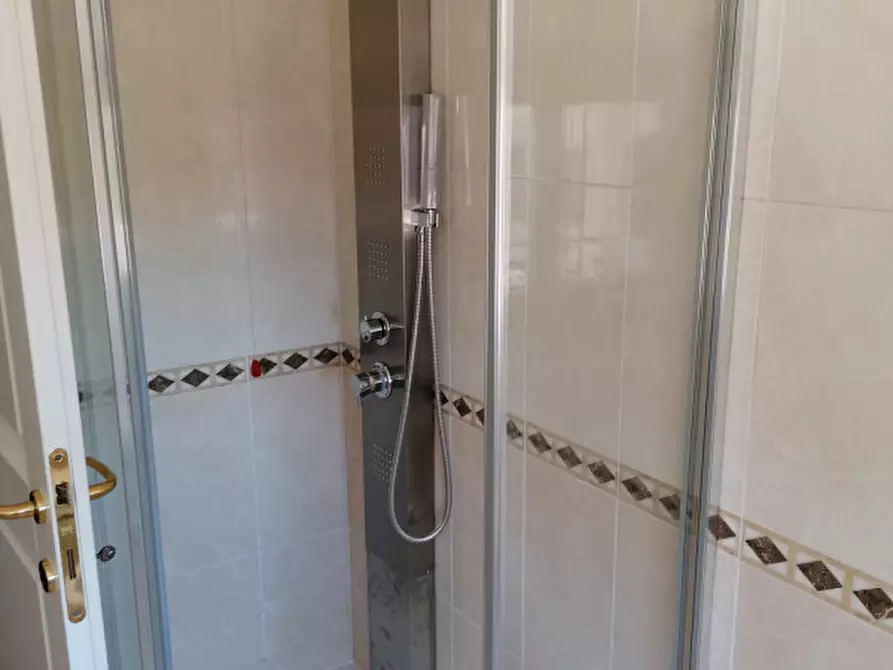 Immagine 17 di Appartamento in affitto  in via Rua Frati Minori a Modena