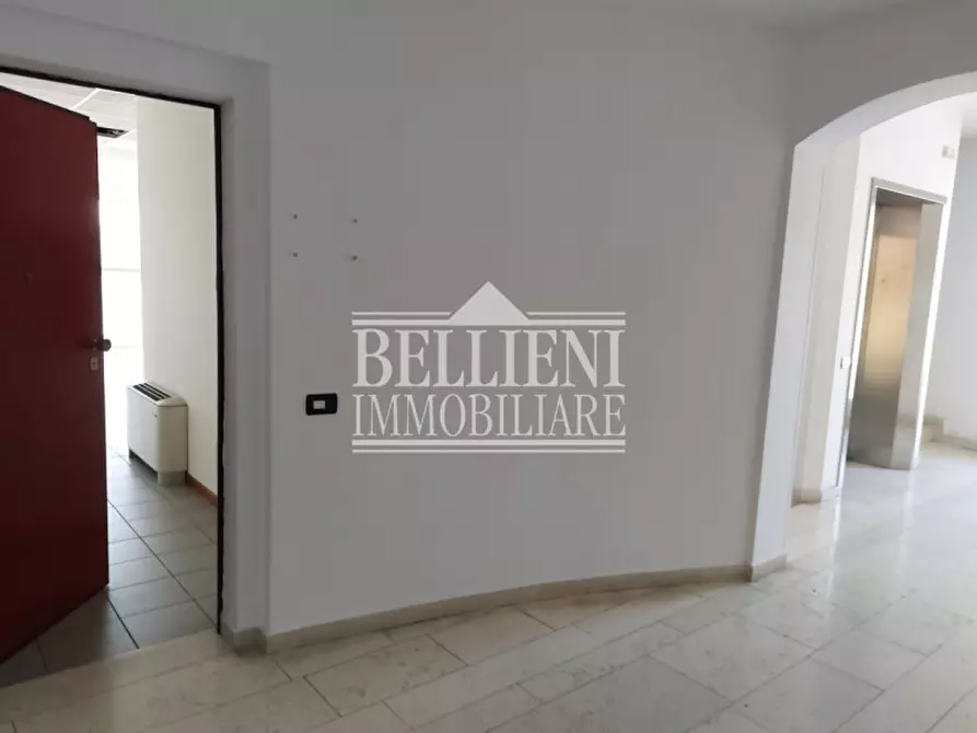 Immagine 12 di Ufficio in affitto  in Via Olmo a Vicenza