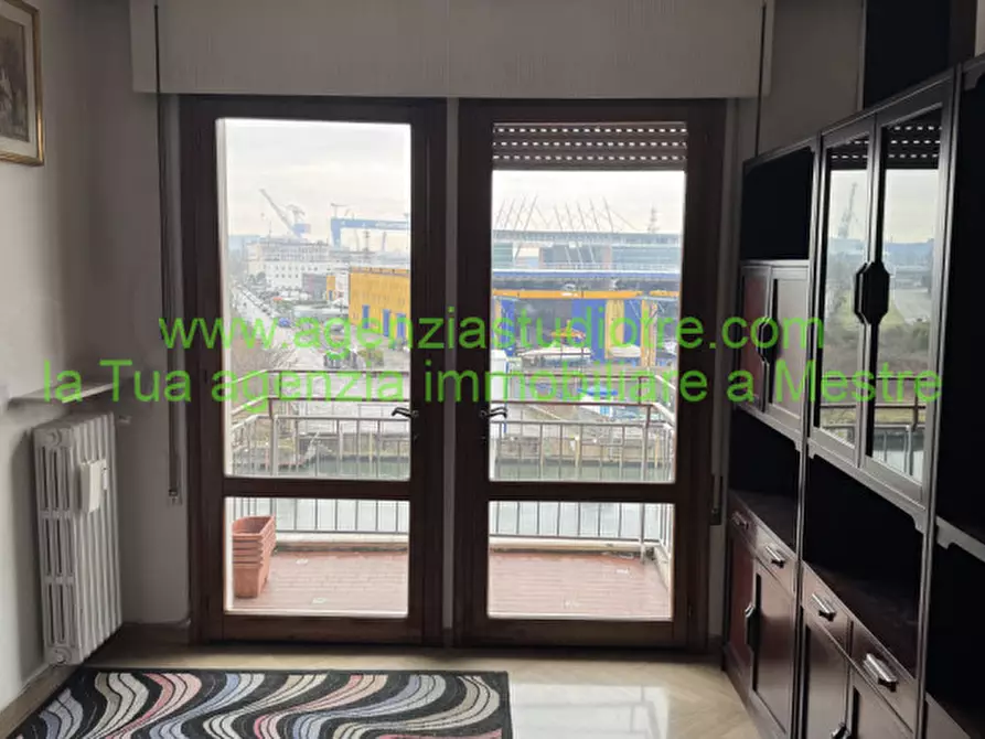 Immagine 8 di Appartamento in vendita  in Via Forte Marghera a Venezia