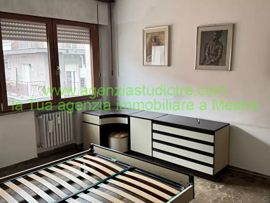 Immagine 18 di Appartamento in vendita  in Via Forte Marghera a Venezia