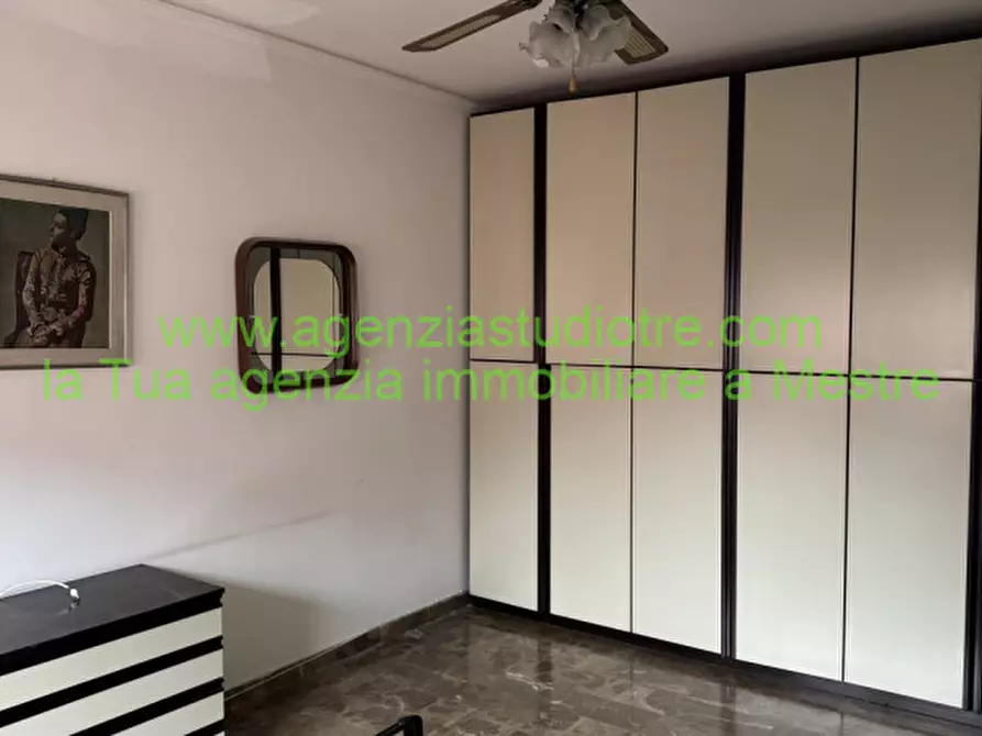 Immagine 21 di Appartamento in vendita  in Via Forte Marghera a Venezia