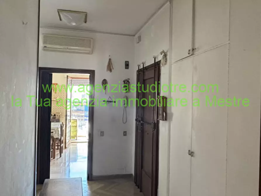 Immagine 26 di Appartamento in vendita  in Via Forte Marghera a Venezia