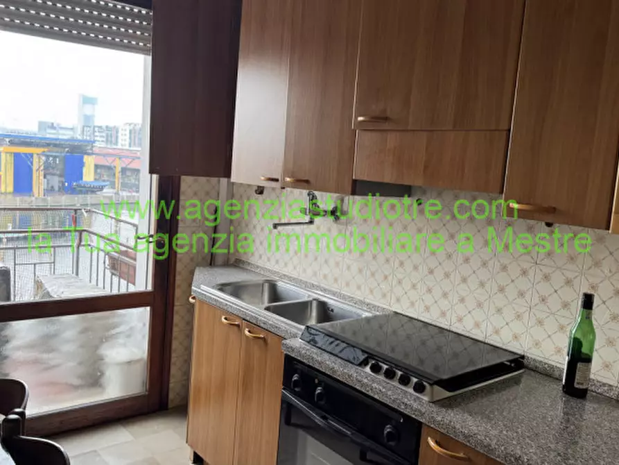 Immagine 27 di Appartamento in vendita  in Via Forte Marghera a Venezia