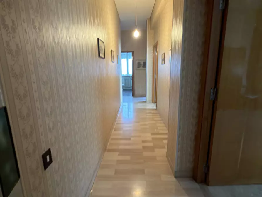 Immagine 17 di Appartamento in vendita  in Via Santo Stefano 60 a Ancona