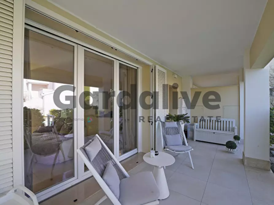 Immagine 32 di Villa in vendita  in via Miralago 1 a Peschiera Del Garda