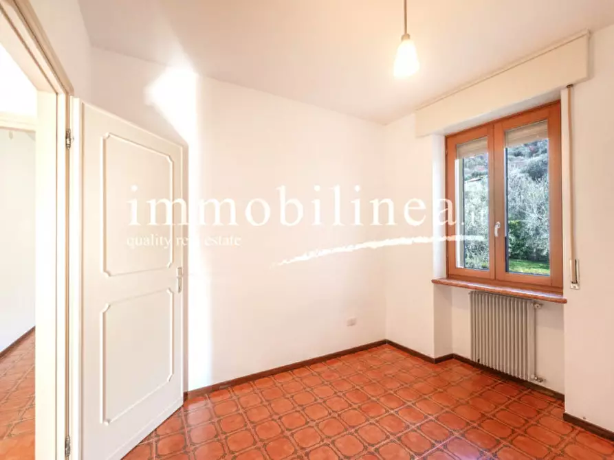 Immagine 16 di Appartamento in vendita  in Via Pai di Sotto a Torri Del Benaco