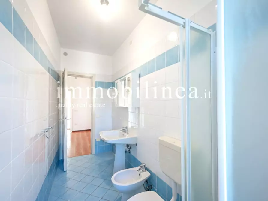 Immagine 26 di Appartamento in vendita  in Via Pai di Sotto a Torri Del Benaco