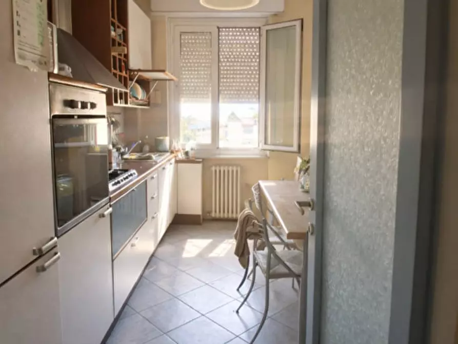 Immagine 4 di Camera in affitto  in Via Volturno, 60 a Parma