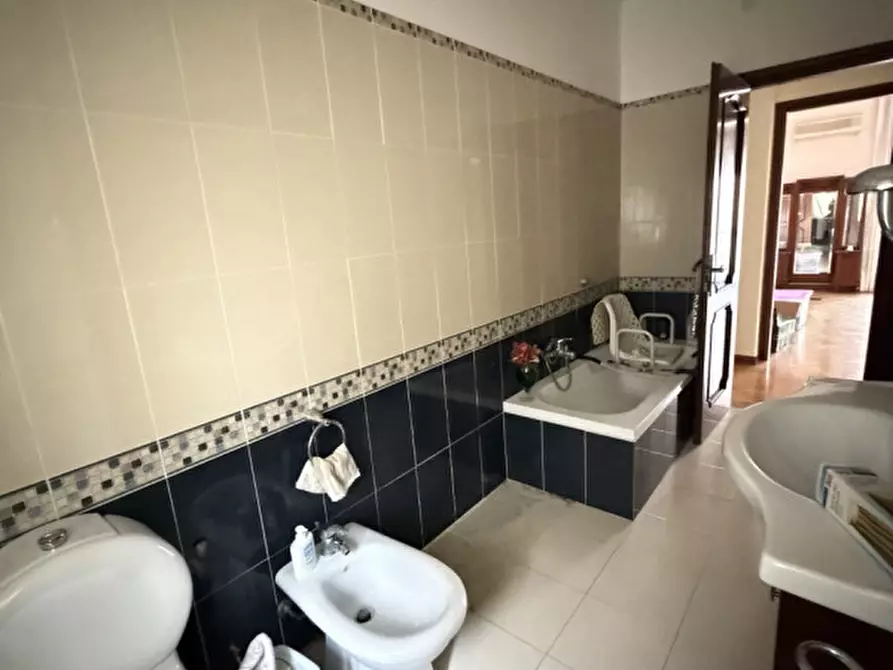 Immagine 21 di Appartamento in vendita  in Viale Algeri 11 a Siracusa