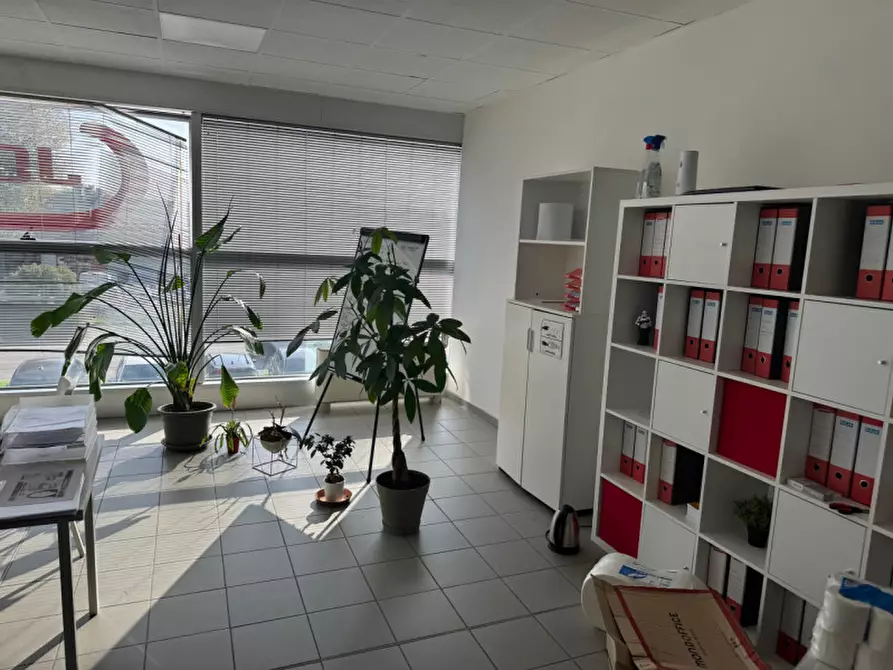Immagine 1 di Ufficio in affitto  in Via Olmo a Vicenza