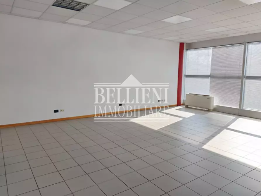 Immagine 4 di Ufficio in affitto  in Via Olmo a Vicenza