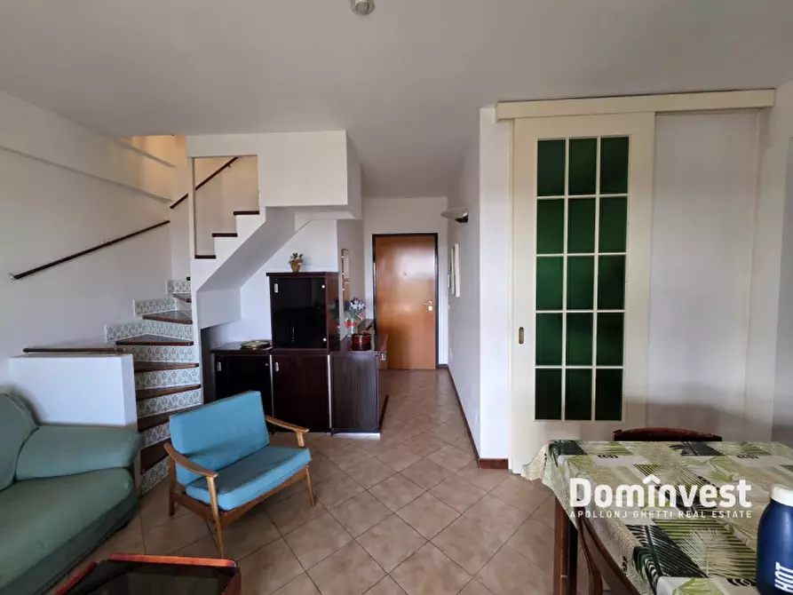 Immagine 4 di Attico in vendita  in Via di Valle Muricana 166 a Roma