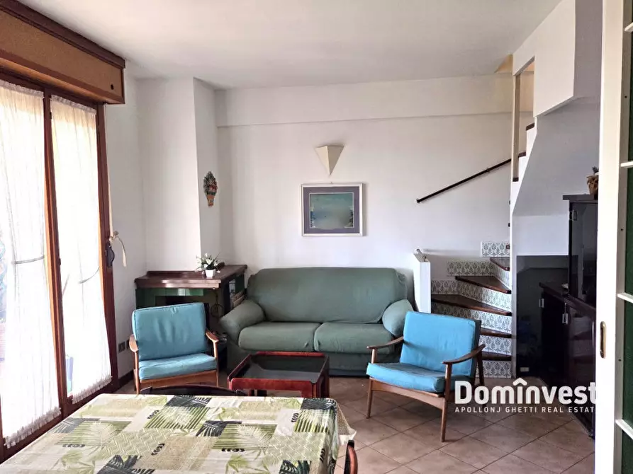 Immagine 5 di Attico in vendita  in Via di Valle Muricana 166 a Roma