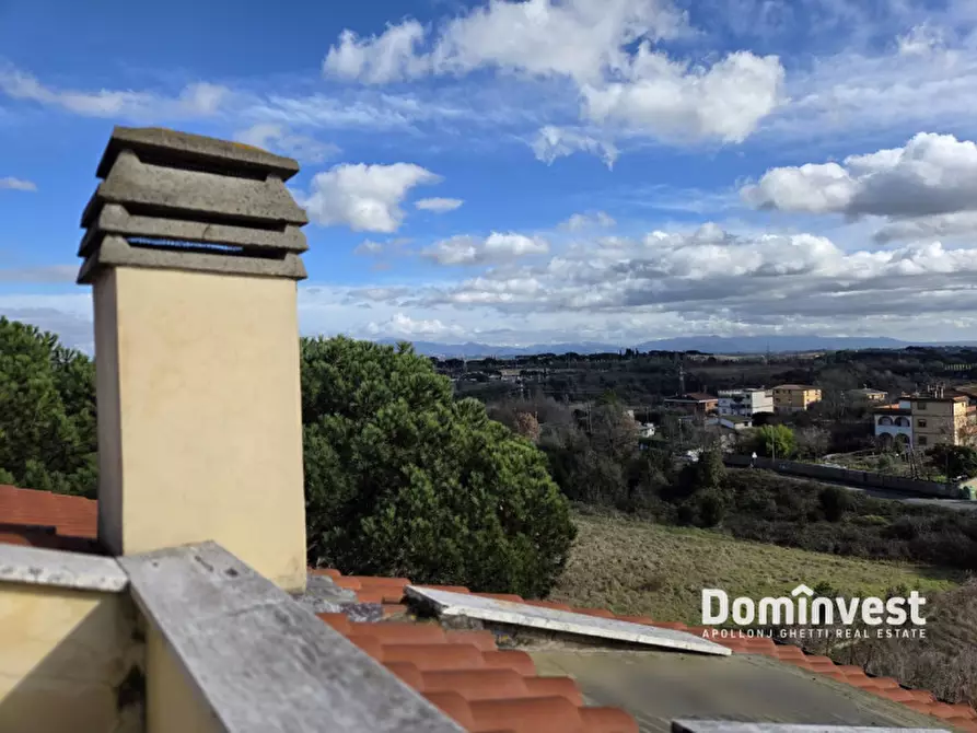 Immagine 39 di Attico in vendita  in Via di Valle Muricana 166 a Roma