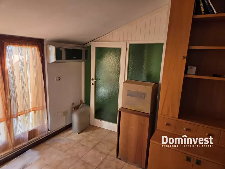 Immagine 45 di Attico in vendita  in Via di Valle Muricana 166 a Roma