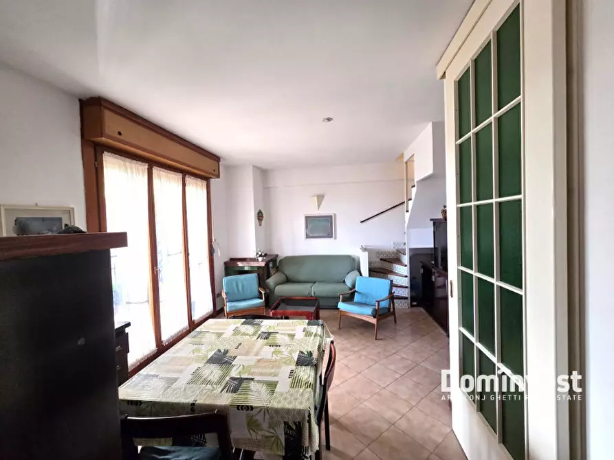 Immagine 51 di Attico in vendita  in Via di Valle Muricana 166 a Roma