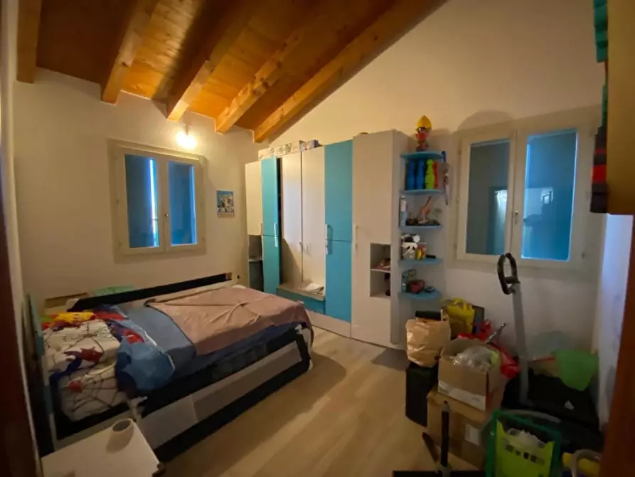 Immagine 15 di Villetta a schiera in vendita  a Giacciano Con Baruchella