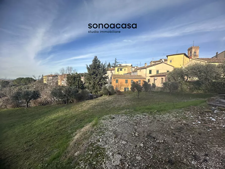 Immagine 9 di Terreno in vendita  in Via Palmiro Togliatti a San Costanzo