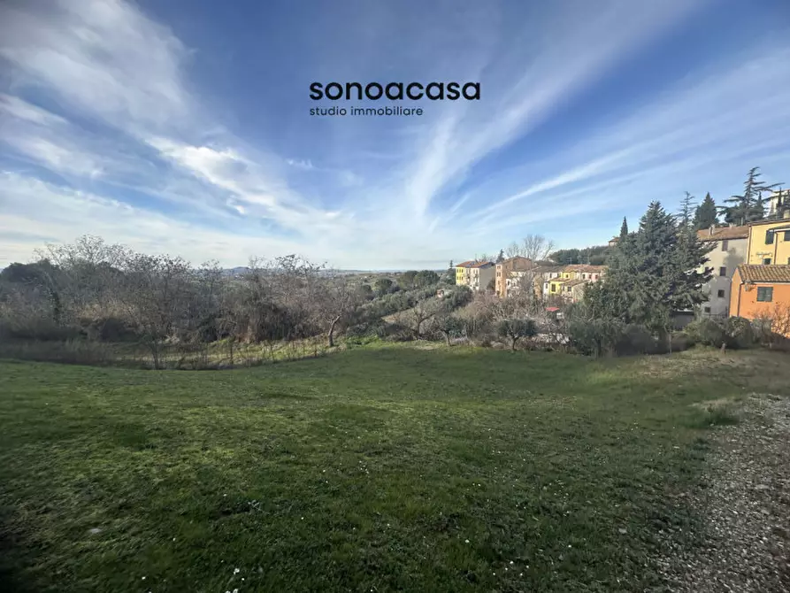 Immagine 13 di Terreno in vendita  in Via Palmiro Togliatti a San Costanzo