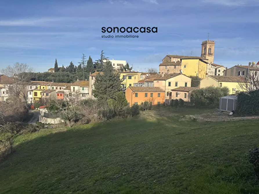 Immagine 19 di Terreno in vendita  in Via Palmiro Togliatti a San Costanzo