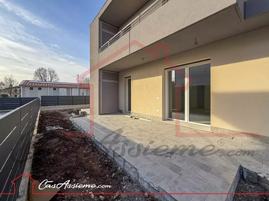 Immagine 1 di Appartamento in vendita  a Rossano Veneto