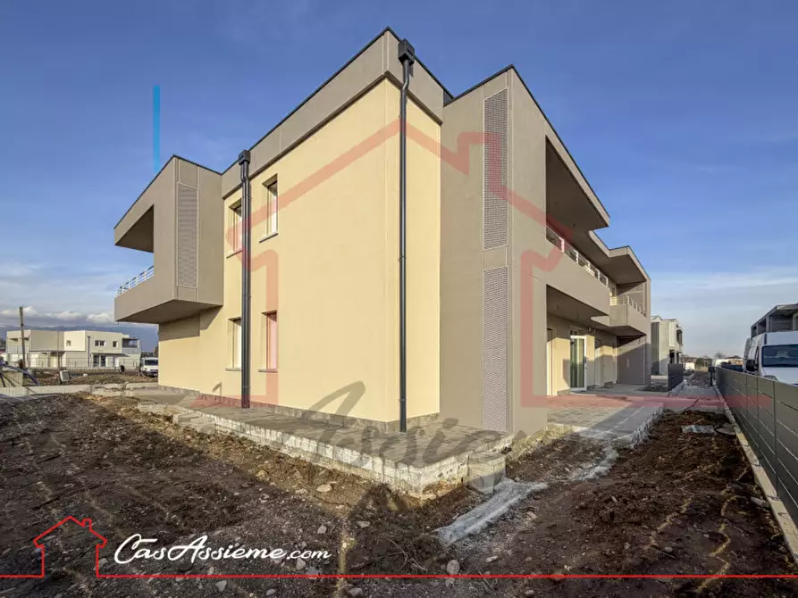 Immagine 25 di Appartamento in vendita  a Rossano Veneto