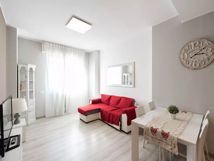 Immagine 1 di Appartamento in vendita  in Via Carlo Amati 90 a Monza