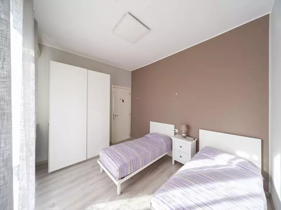 Immagine 14 di Appartamento in vendita  in Via Carlo Amati 90 a Monza