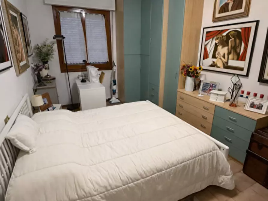 Immagine 7 di Appartamento in vendita  a Prato