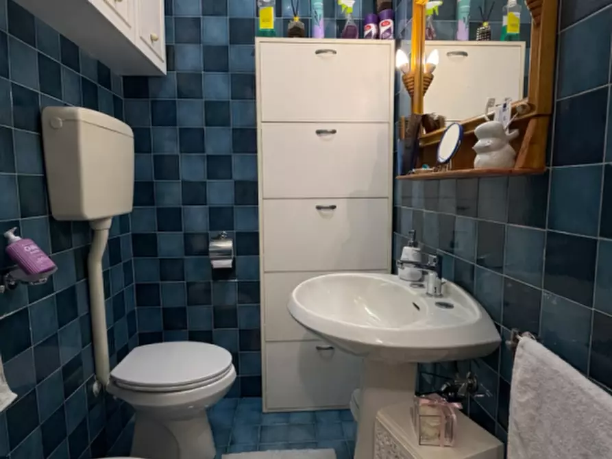 Immagine 14 di Appartamento in vendita  a Prato