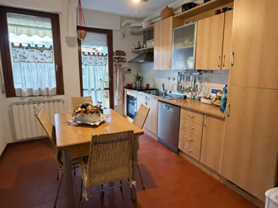 Immagine 19 di Appartamento in vendita  a Prato