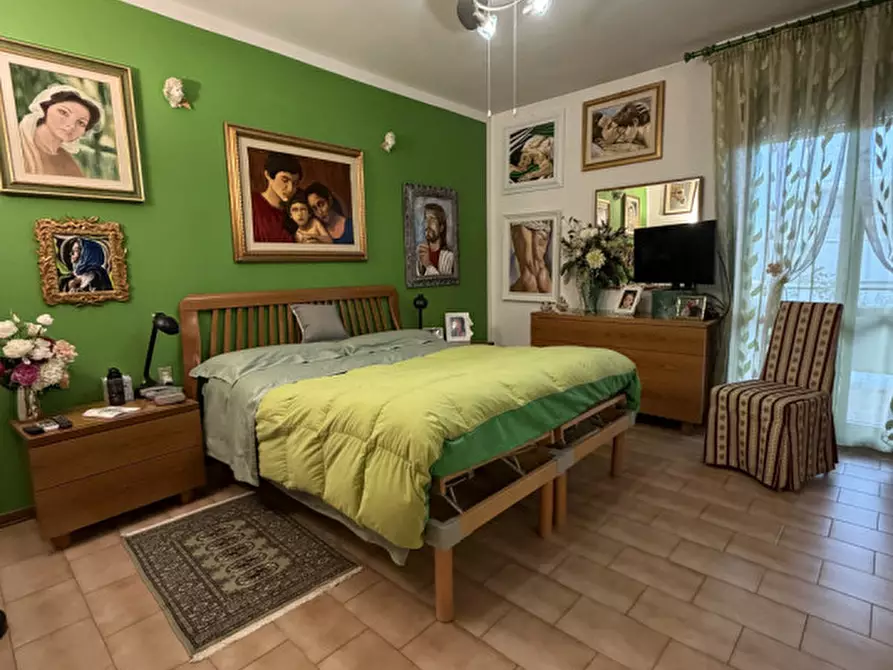 Immagine 26 di Appartamento in vendita  a Prato